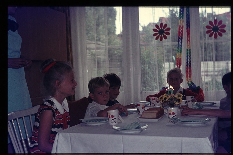30.Delft aug 1971 Brigitte,Jaap,Peter,Tom.JPG